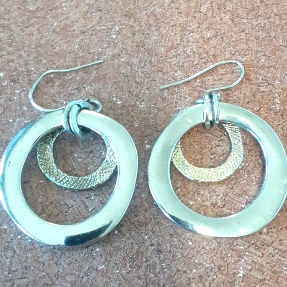 Silver Tone Hoop Earrings - Picture 6 of 6